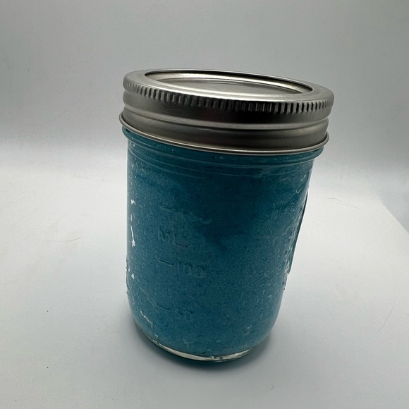 Host pick! Blueberry sugar scrub - Picture 4 of 9